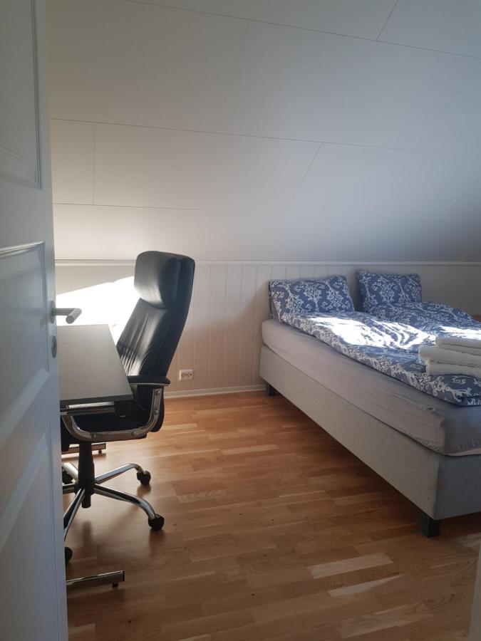 2 Bedrooms Apartment In Sommaroy Island トロムソ エクステリア 写真
