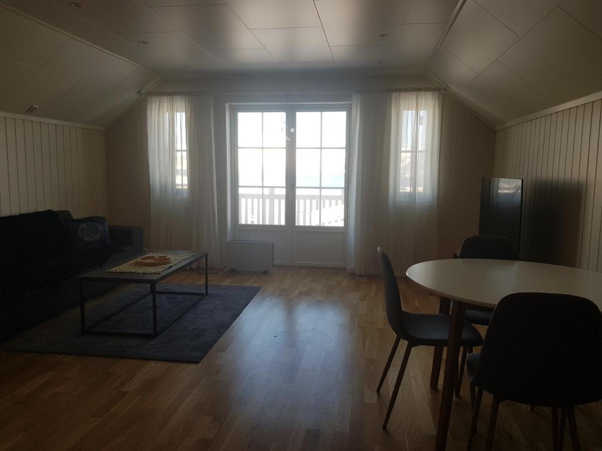 2 Bedrooms Apartment In Sommaroy Island トロムソ エクステリア 写真